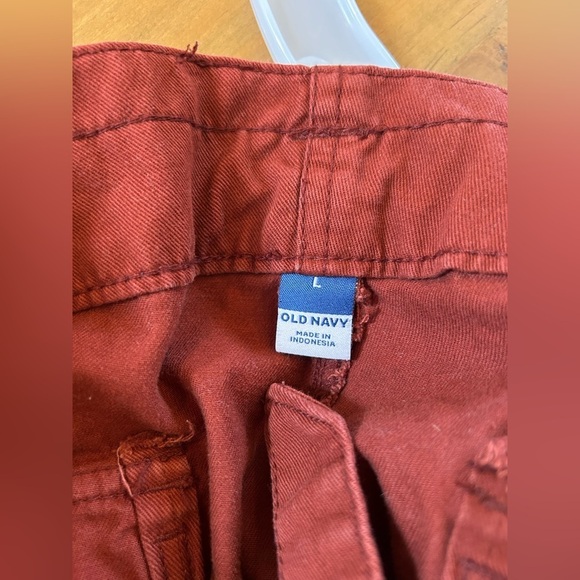 Old Navy Womens Brick Red Cargo Pants - Picture 4 of 7
